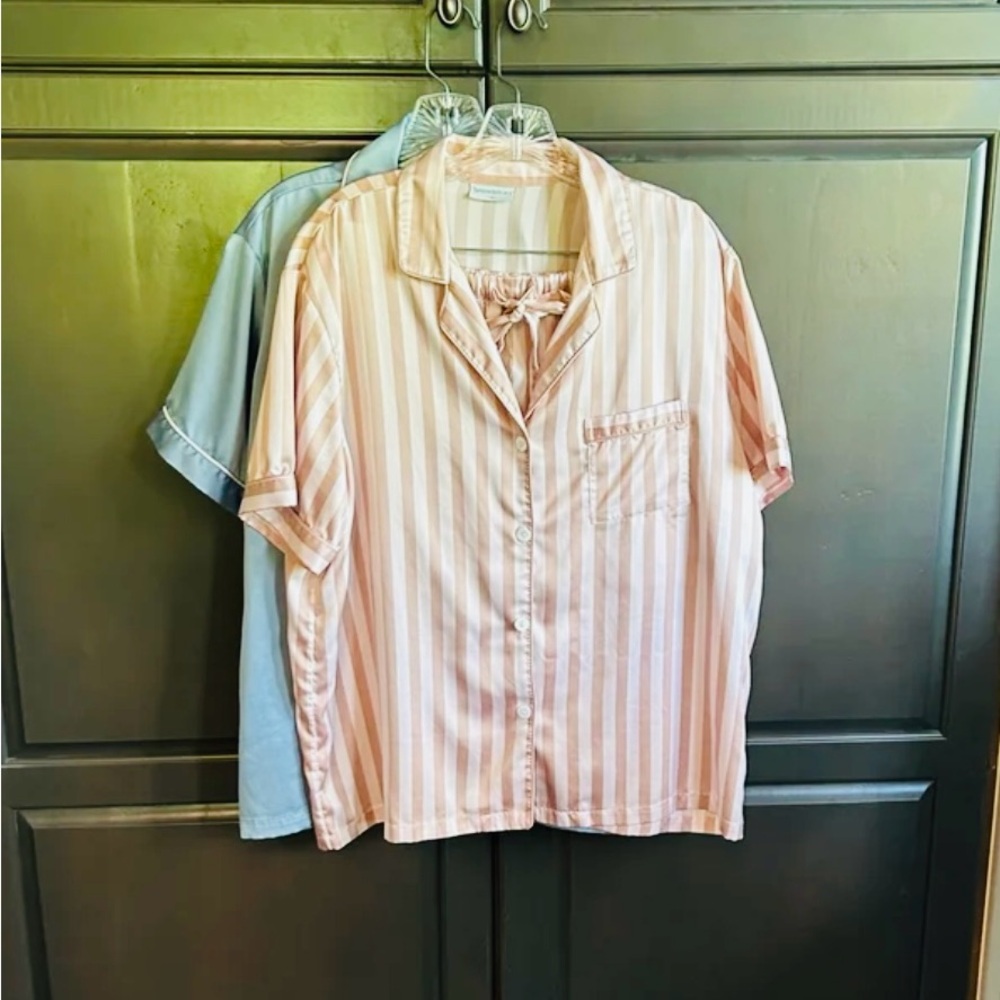 Ladies pajamas - 2 sets